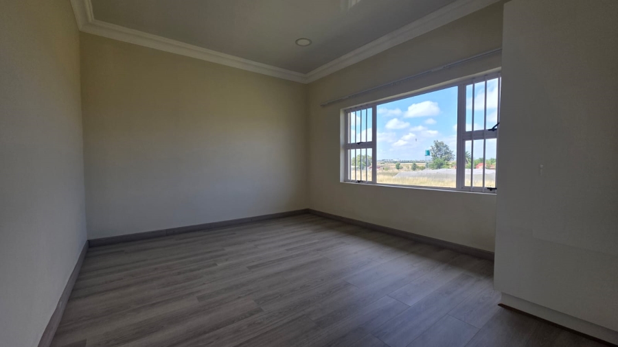 To Let 2 Bedroom Property for Rent in Meiringspark Ext 1 North West